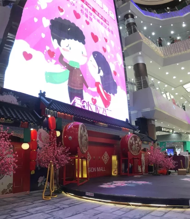 這面3層樓高的壹品玉屏，帶火這座16萬㎡購物中心的線下營銷 3.webp.jpg