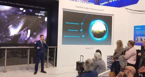 創(chuàng)新研發(fā)為我國<a href=http://www.zisens.com/xiaojianju/ target=_blank class=infotextkey>小間距</a>LED顯示行業(yè)激發(fā)新動能