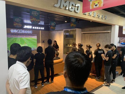 家用激光電視持續(xù)成長,大屏彩電順勢崛起