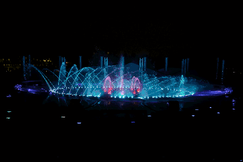 這些<a href=http://www.zisens.com target=_blank class=infotextkey>led屏</a>就一個(gè)字 2.gif