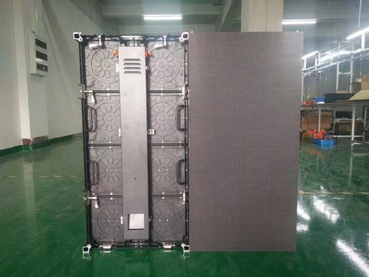 <a href=http://www.zisens.com target=_blank class=infotextkey>led顯示屏</a>箱體安裝