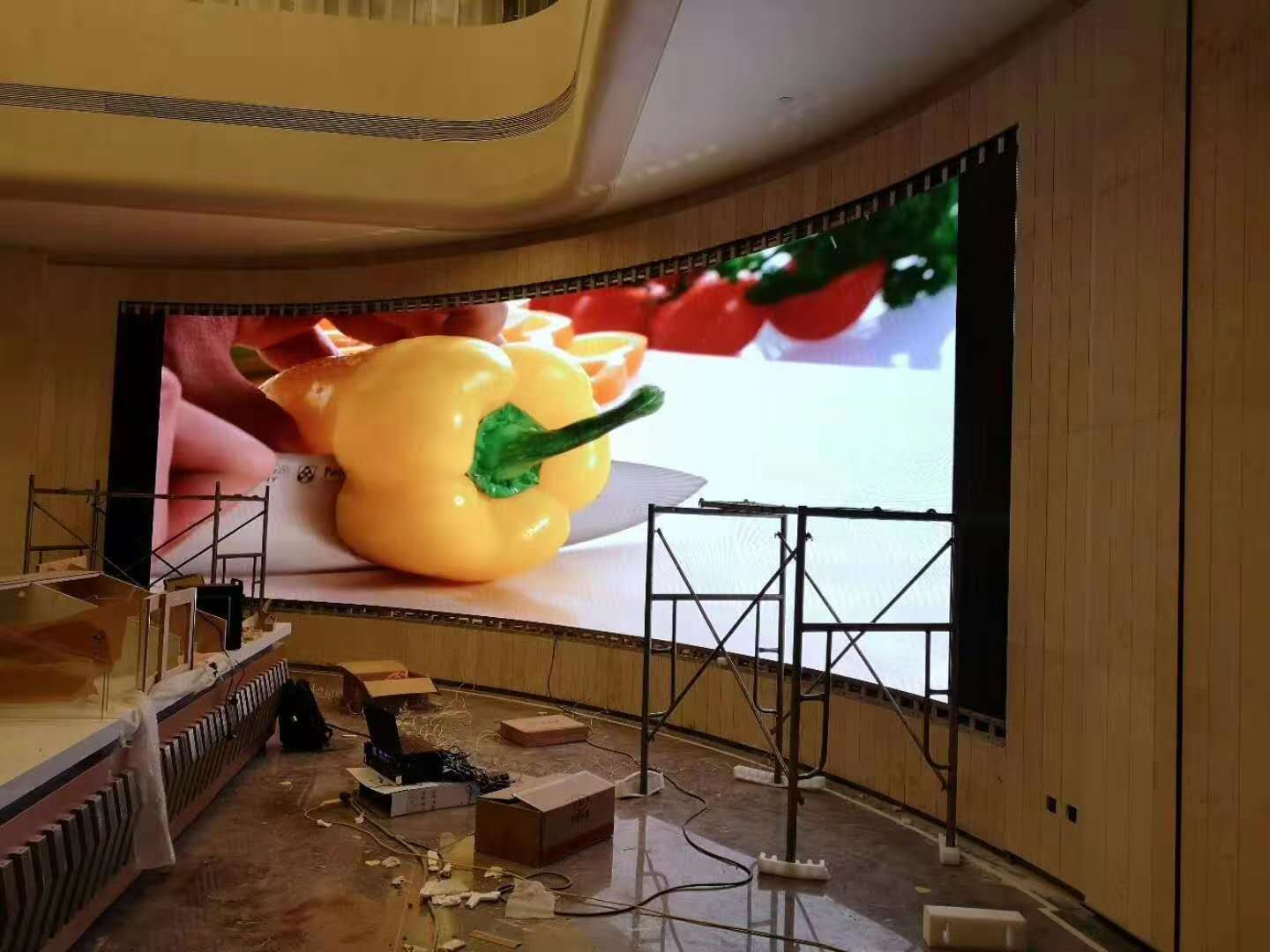 室內(nèi)靠墻弧形屏 室內(nèi)靠墻弧形屏